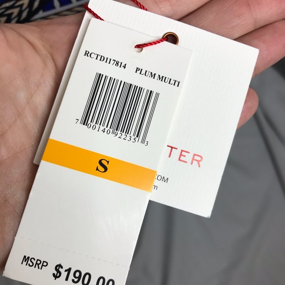 Red Carter Cutout Peek-a-boo Swimsuit Size Small - Picture 9 of 9